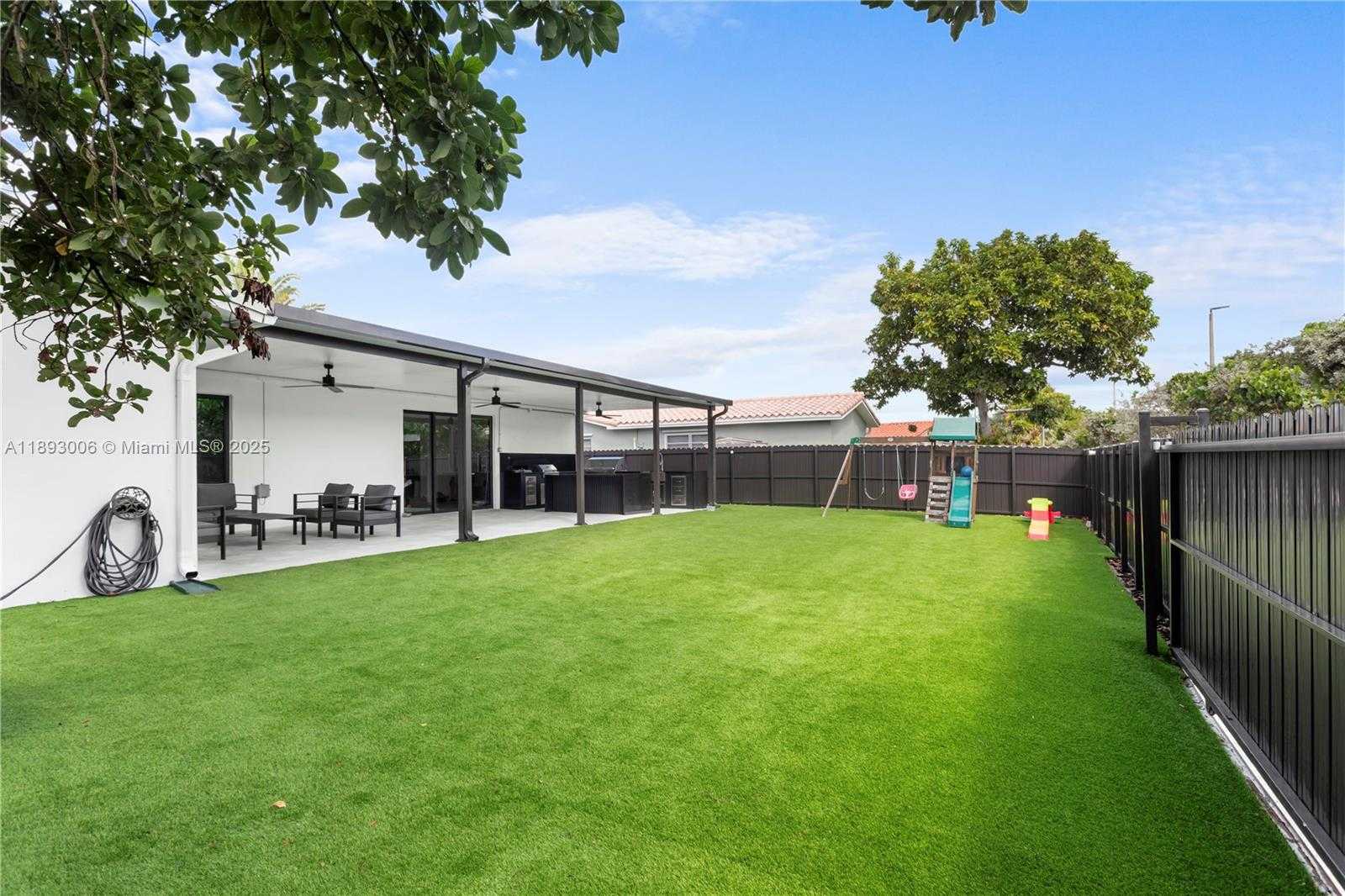 Small Image of 1315 NORTH 47TH AVE, Hollywood Number 27