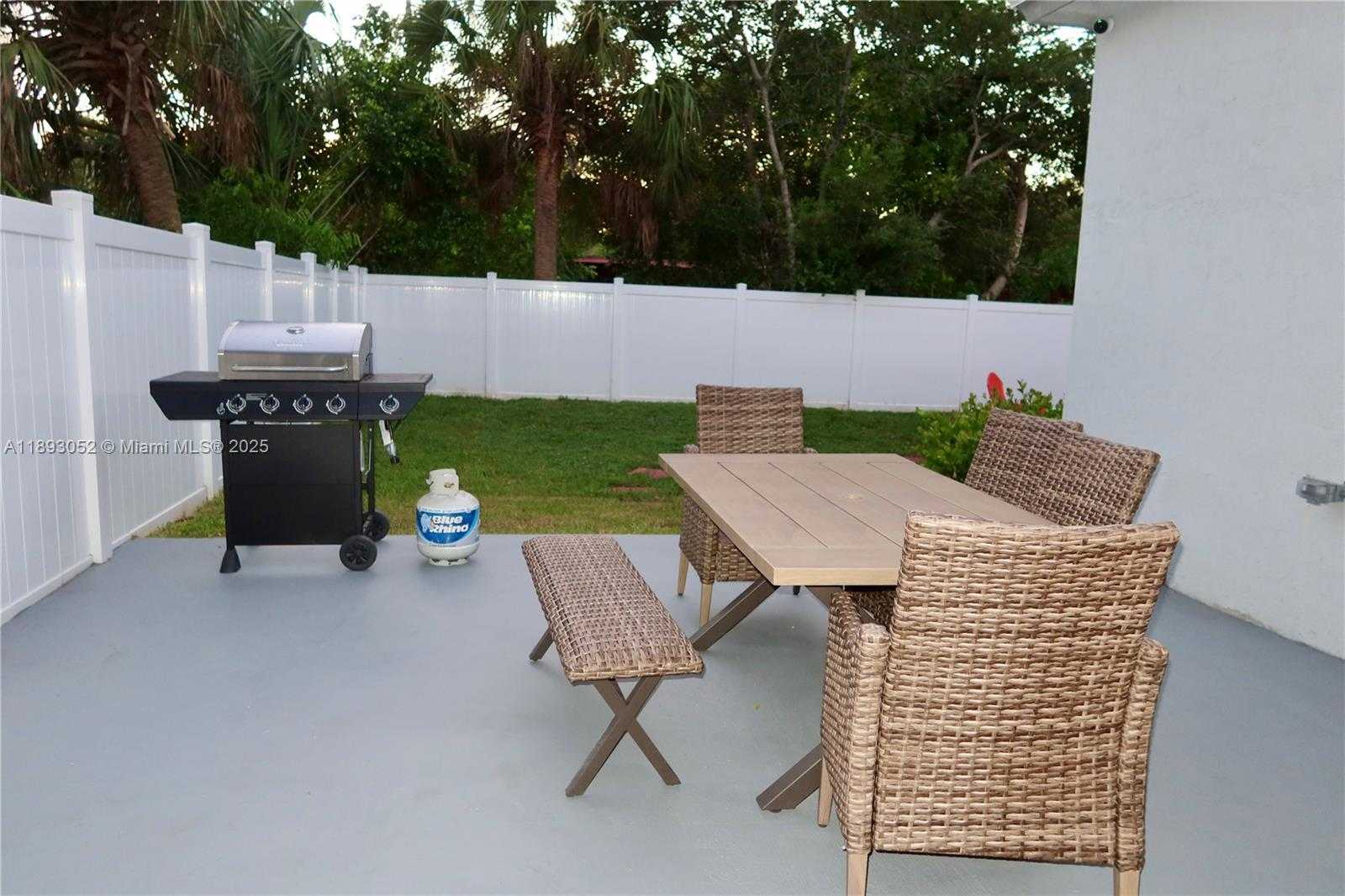 Small Image of 409 NORTH WEST 13TH AVE, Fort Lauderdale Number 26