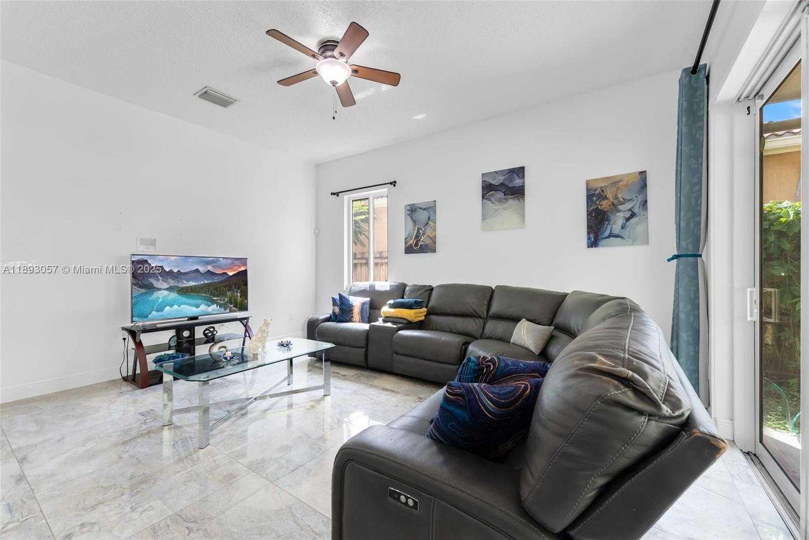 Small Image of 382 NORTH EAST 19TH AVE, Homestead Number 11