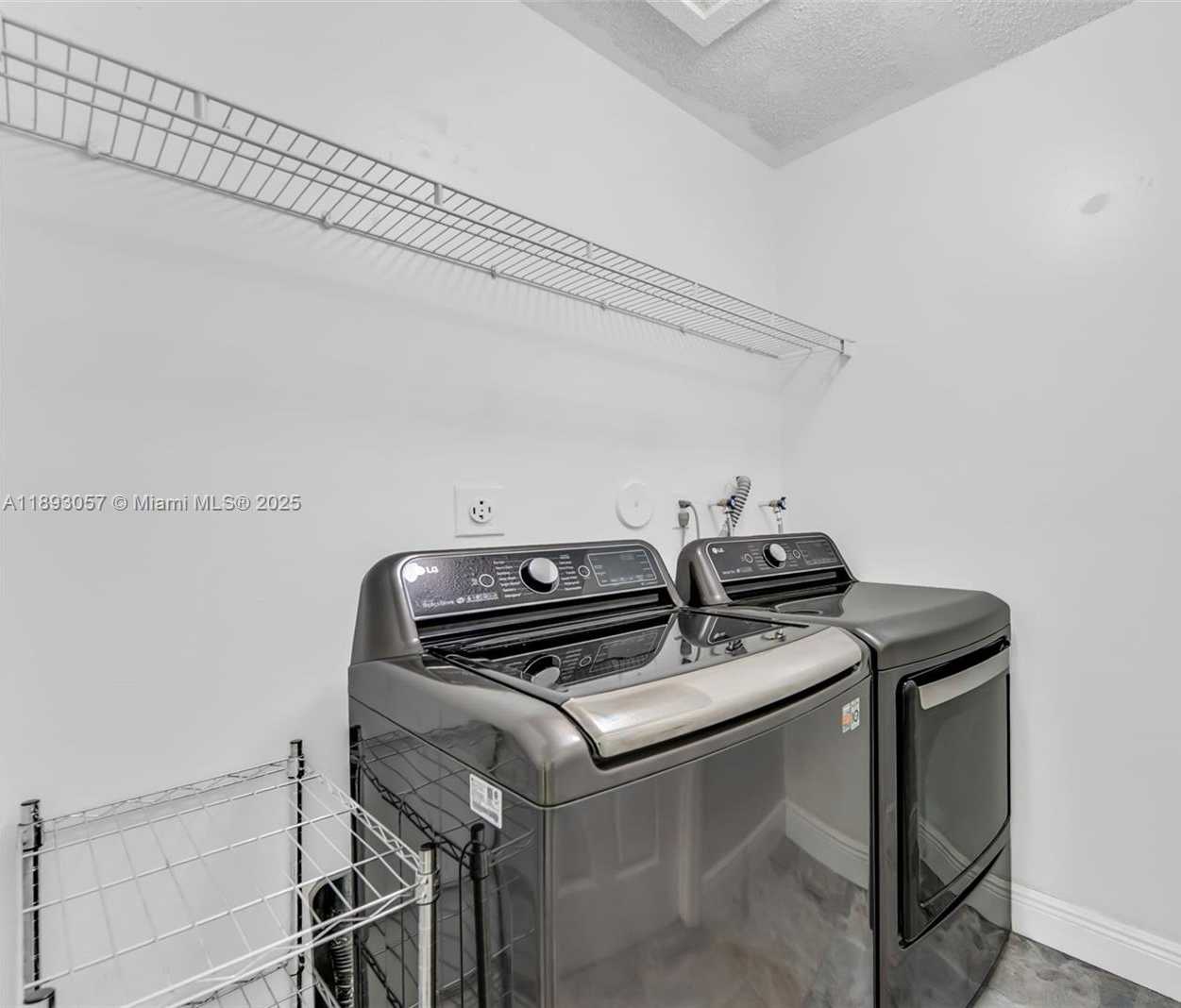 Small Image of 382 NORTH EAST 19TH AVE, Homestead Number 16