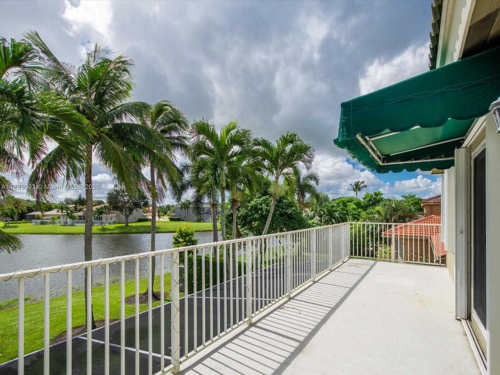 Small Image of 3560 MOON BAY CIR, Wellington Number 4