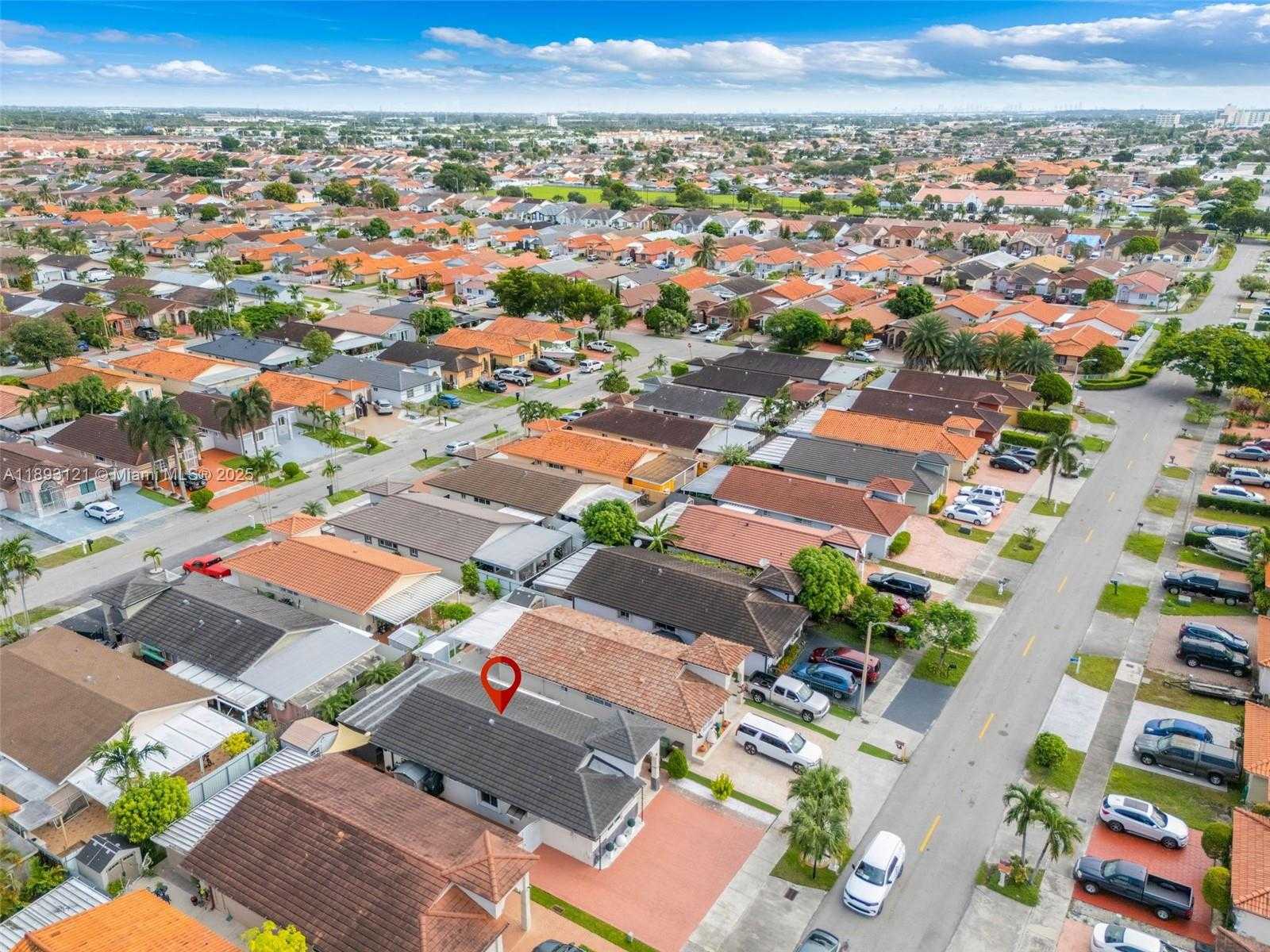 Small Image of 3155 WEST 68TH PL, Hialeah Number 38