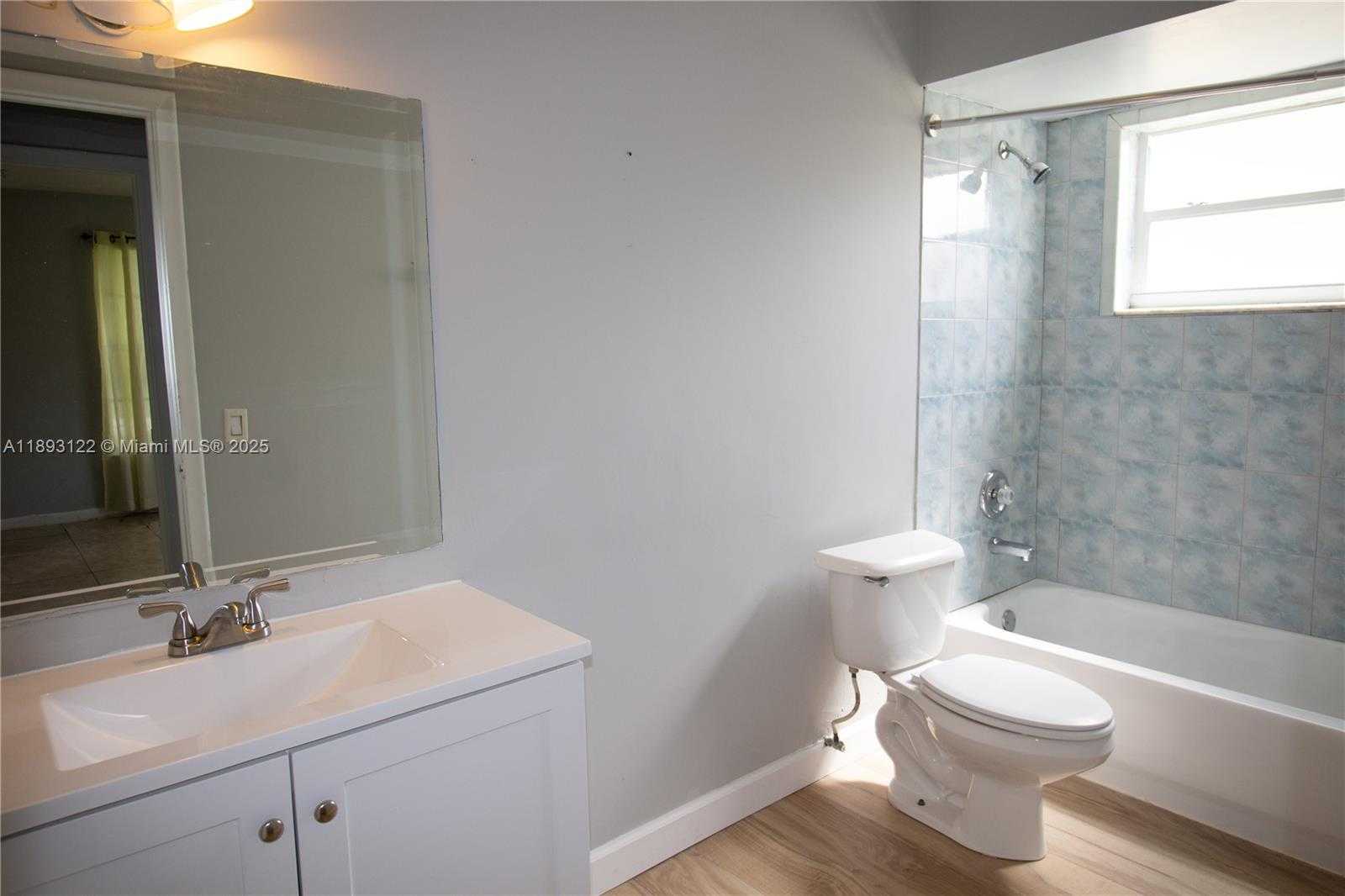 Small Image of 420 SOUTH WEST 62ND AVE, Margate Number 16