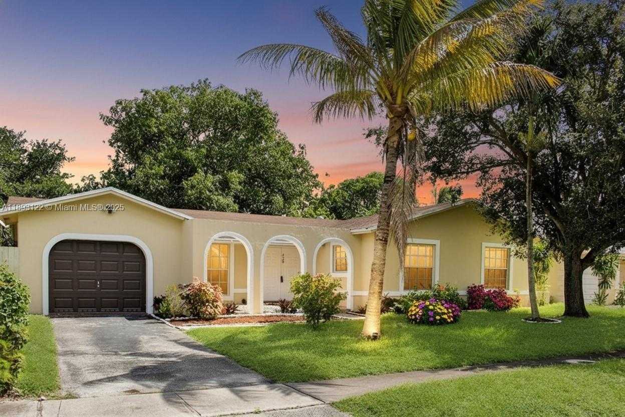 Small Image of 420 SOUTH WEST 62ND AVE, Margate Number 22