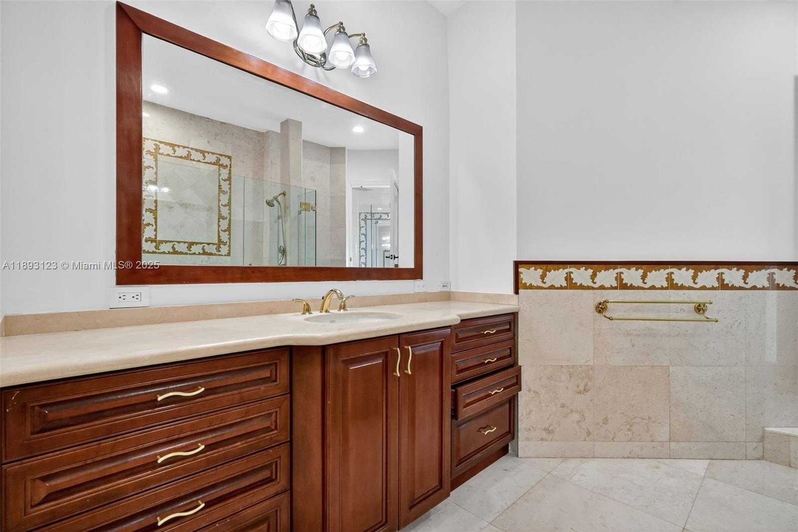 Small Image of 7837 SOUTH WEST 117TH ST, Pinecrest Number 39