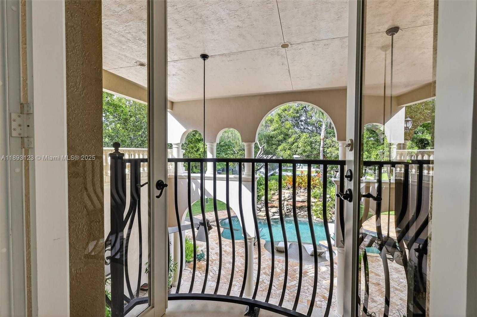 Small Image of 7837 SOUTH WEST 117TH ST, Pinecrest Number 45