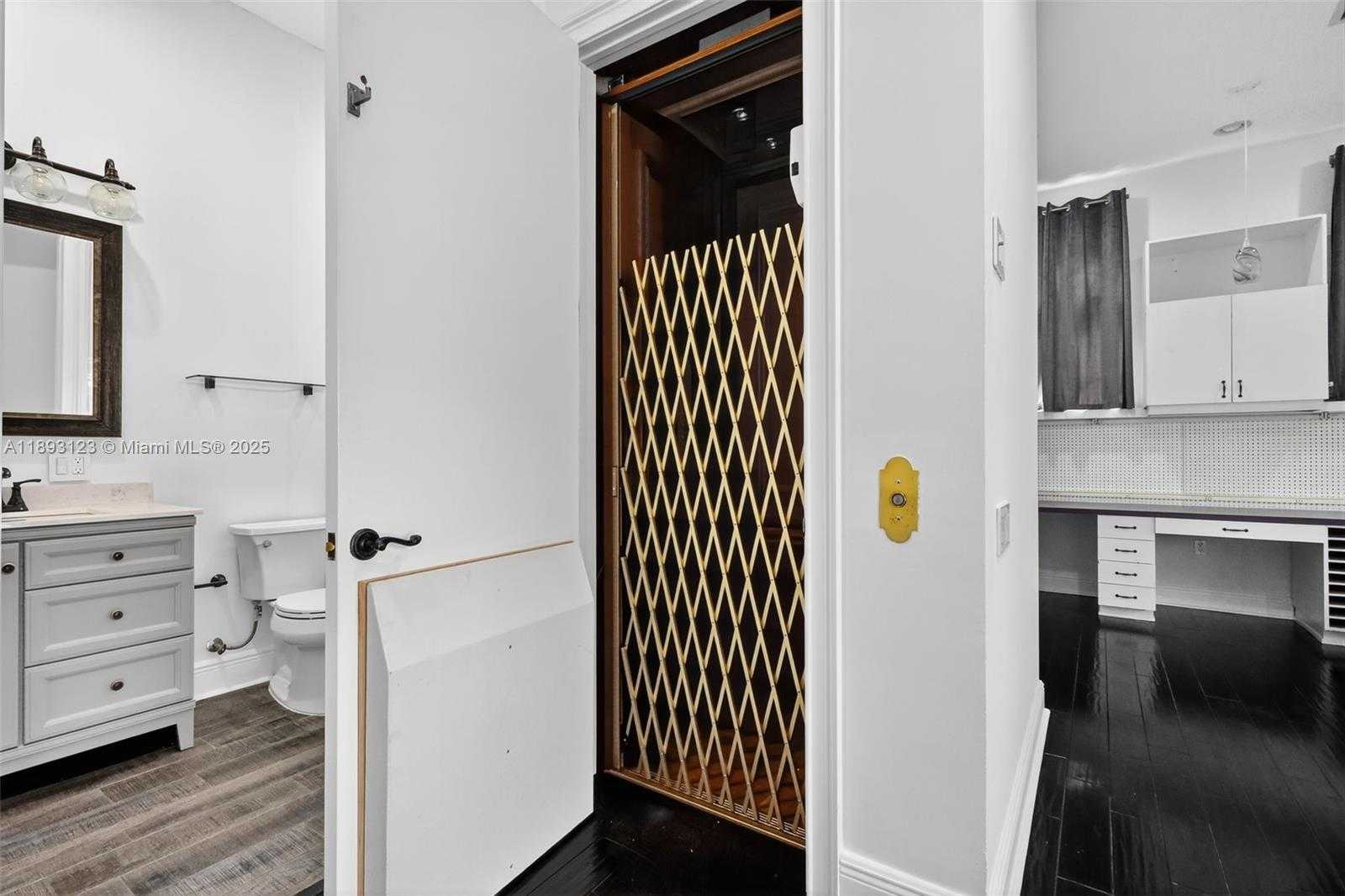 Small Image of 7837 SOUTH WEST 117TH ST, Pinecrest Number 48