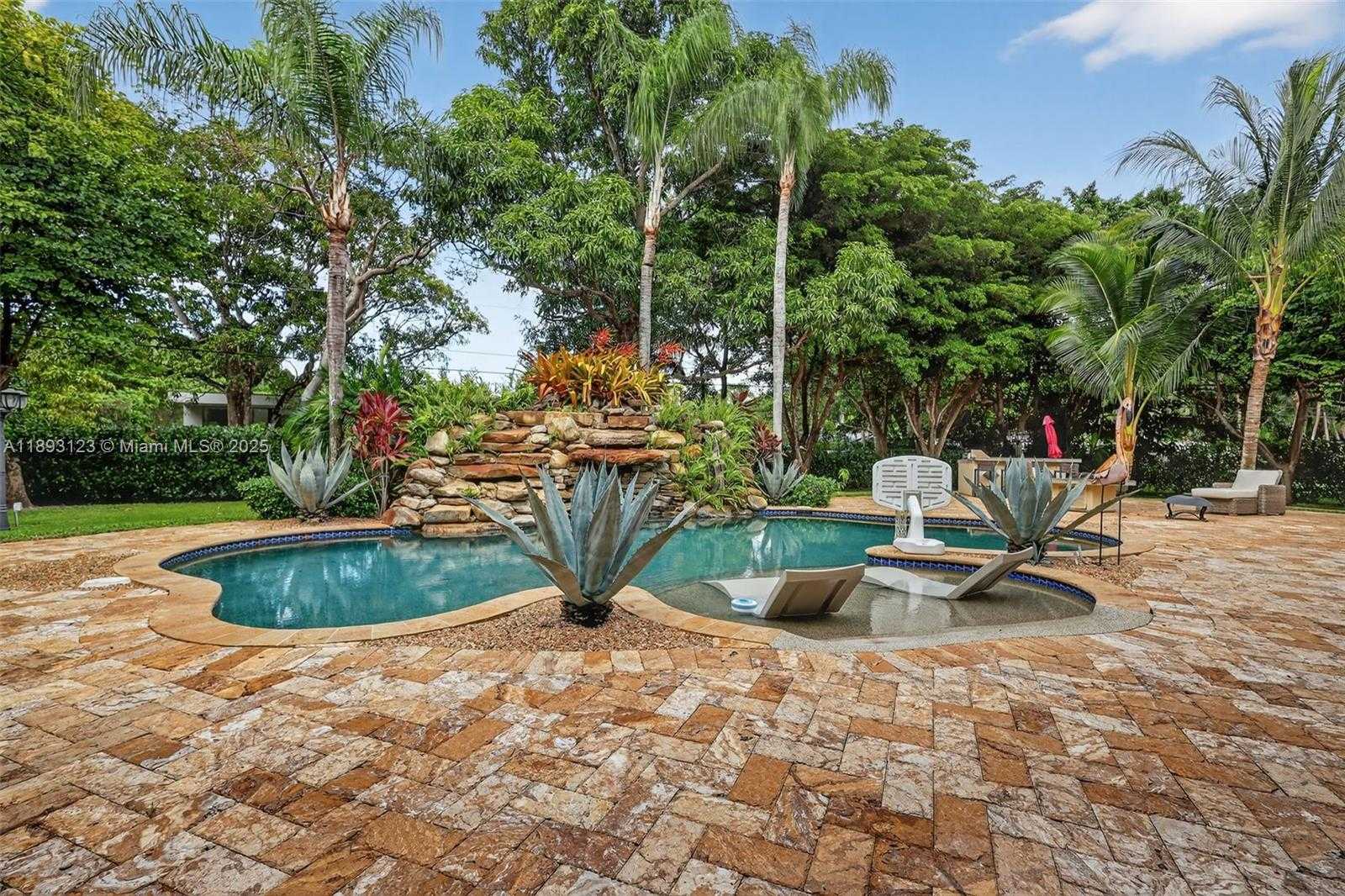 Small Image of 7837 SOUTH WEST 117TH ST, Pinecrest Number 69