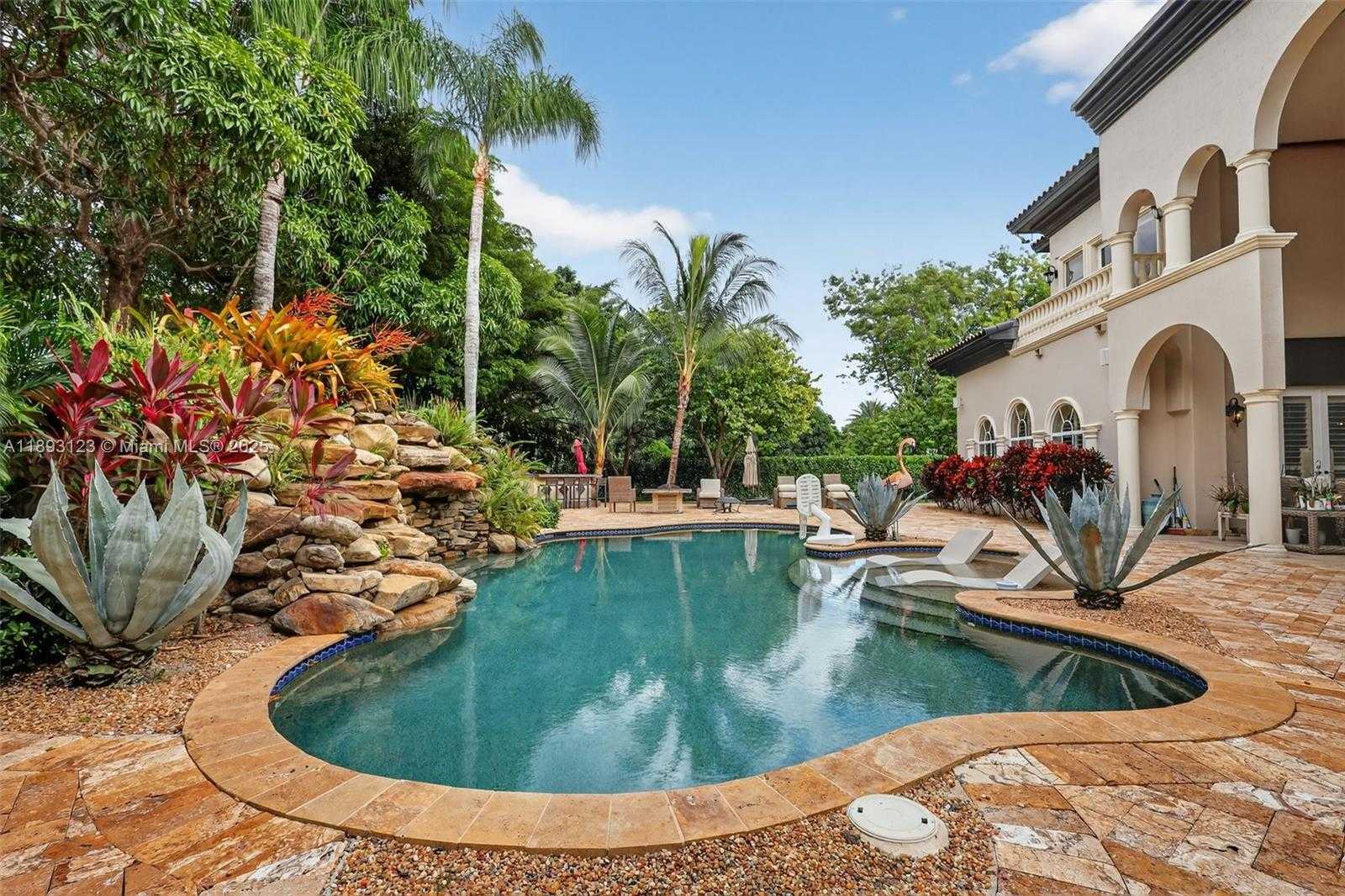 Small Image of 7837 SOUTH WEST 117TH ST, Pinecrest Number 70