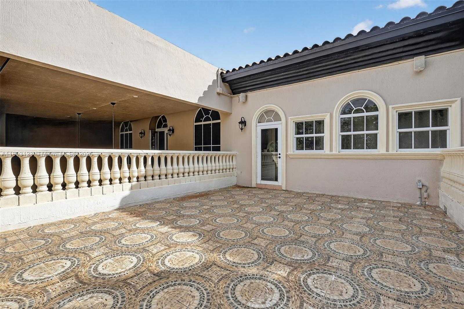 Small Image of 7837 SOUTH WEST 117TH ST, Pinecrest Number 77