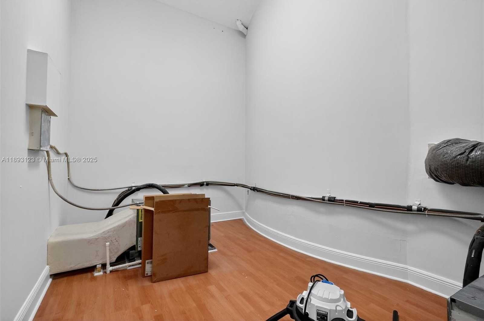 Small Image of 7837 SOUTH WEST 117TH ST, Pinecrest Number 93