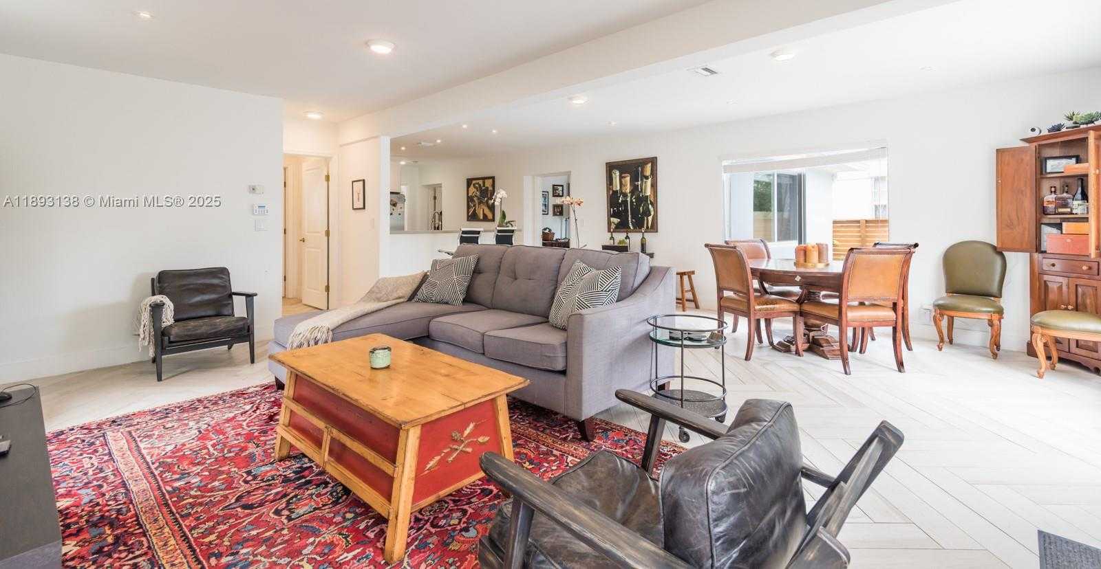 Small Image of 44 NORTH WEST 40TH ST, Miami Number 5