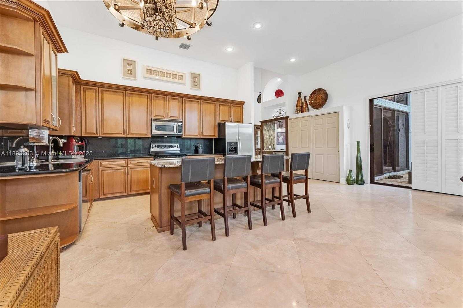 Small Image of 2864 EAST ABIACA CIR, Davie Number 13