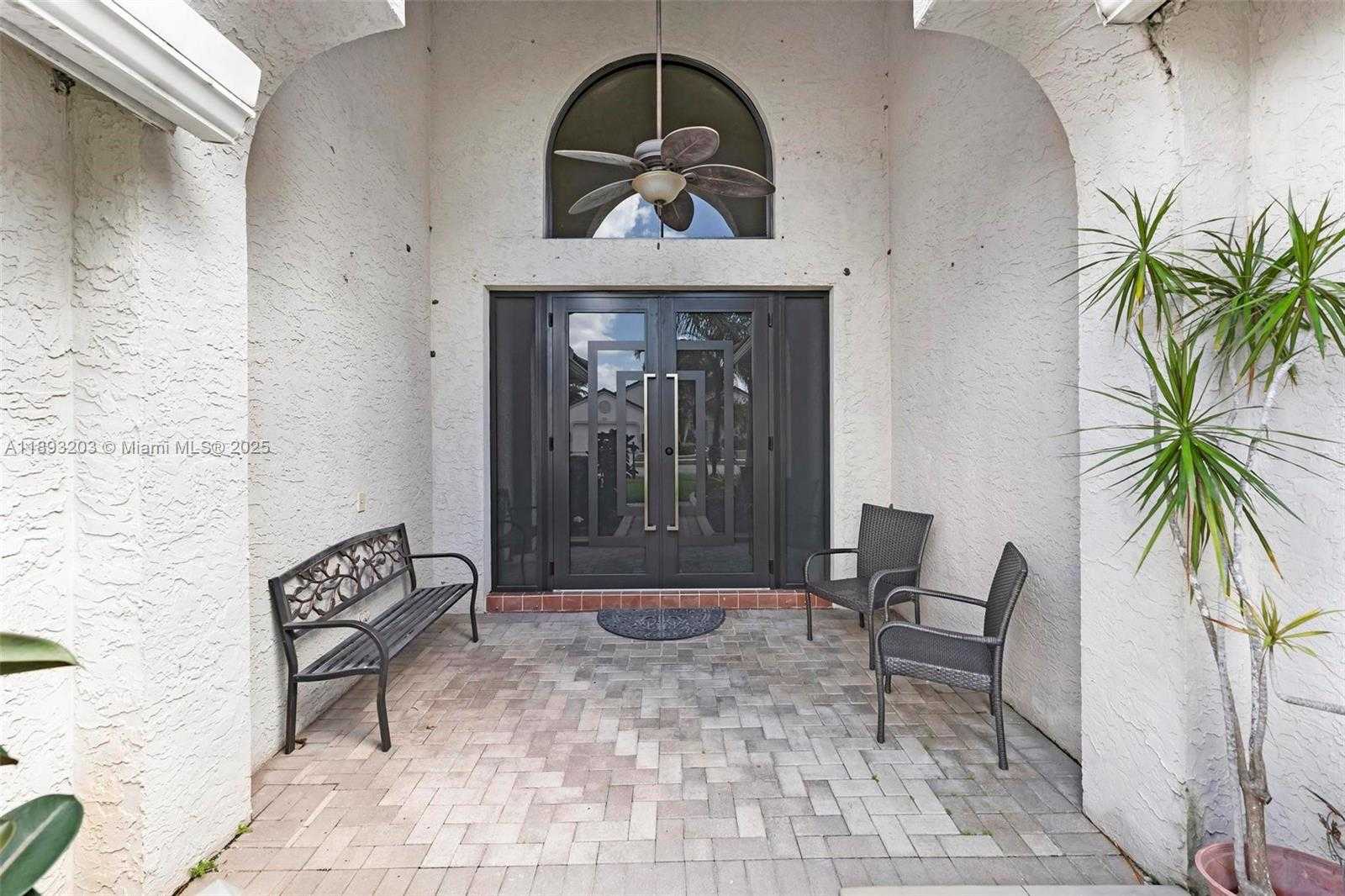 Small Image of 2864 EAST ABIACA CIR, Davie Number 52