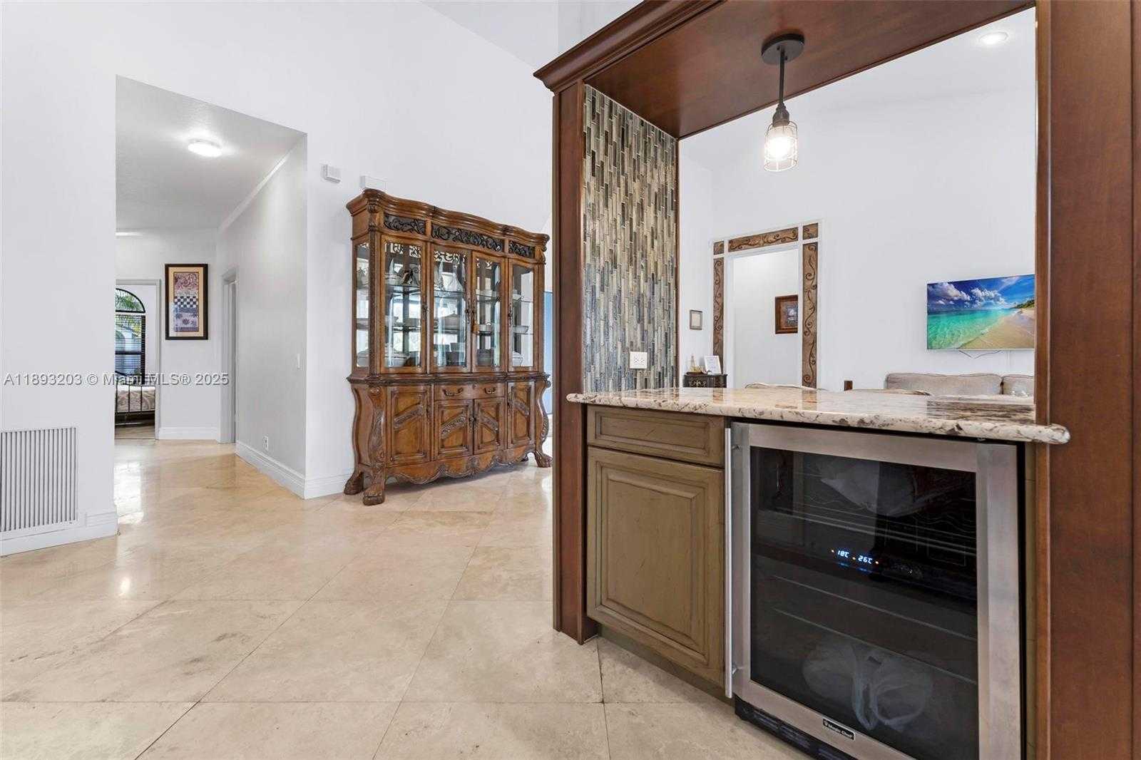 Small Image of 2864 EAST ABIACA CIR, Davie Number 8