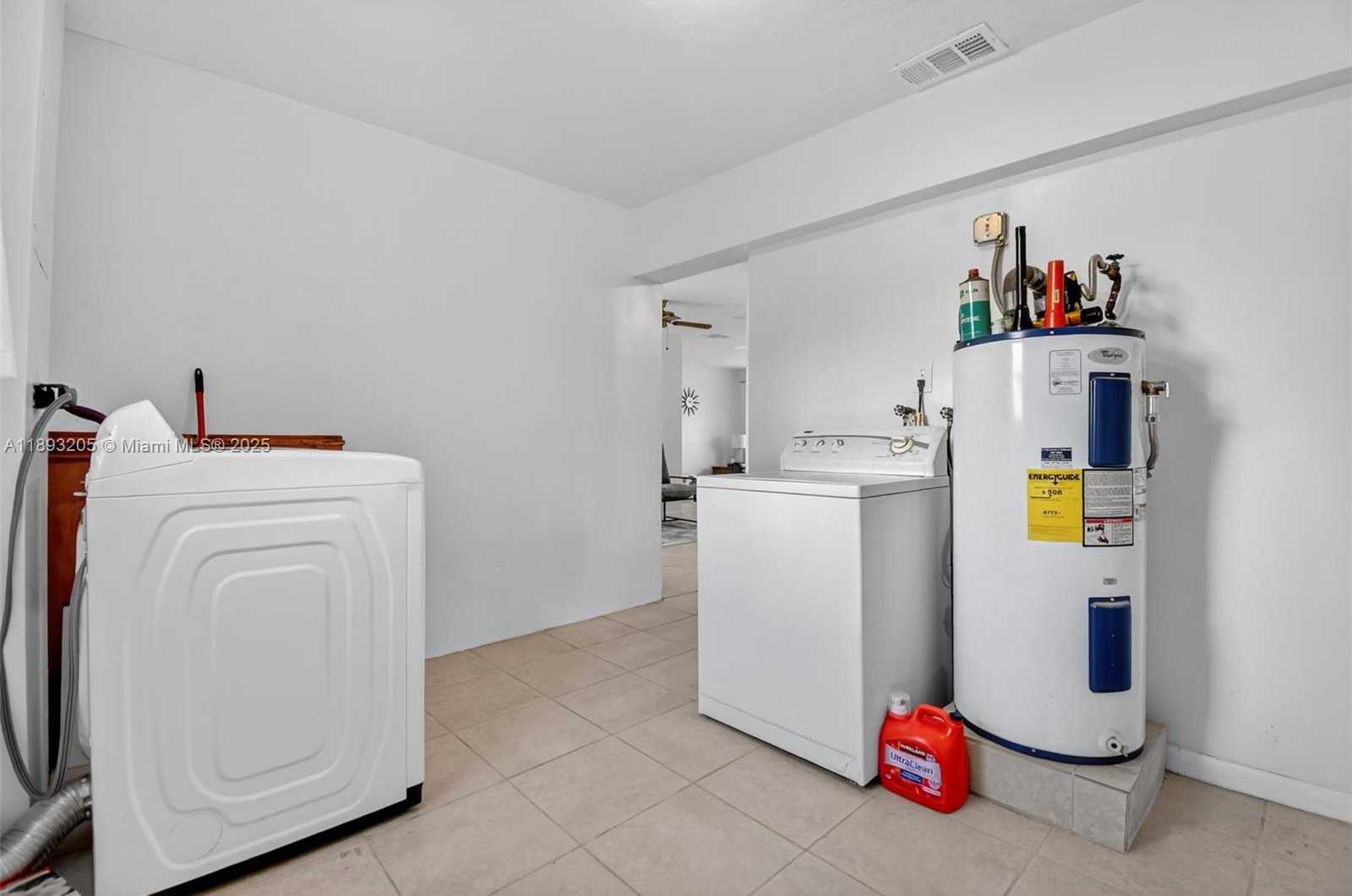 Small Image of 331 NORTH 71ST AVE, Hollywood Number 16