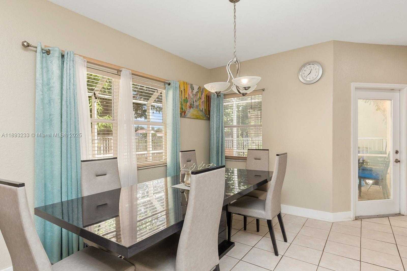 Small Image of 7557 NORTH WEST 18TH DR, Pembroke Pines Number 8