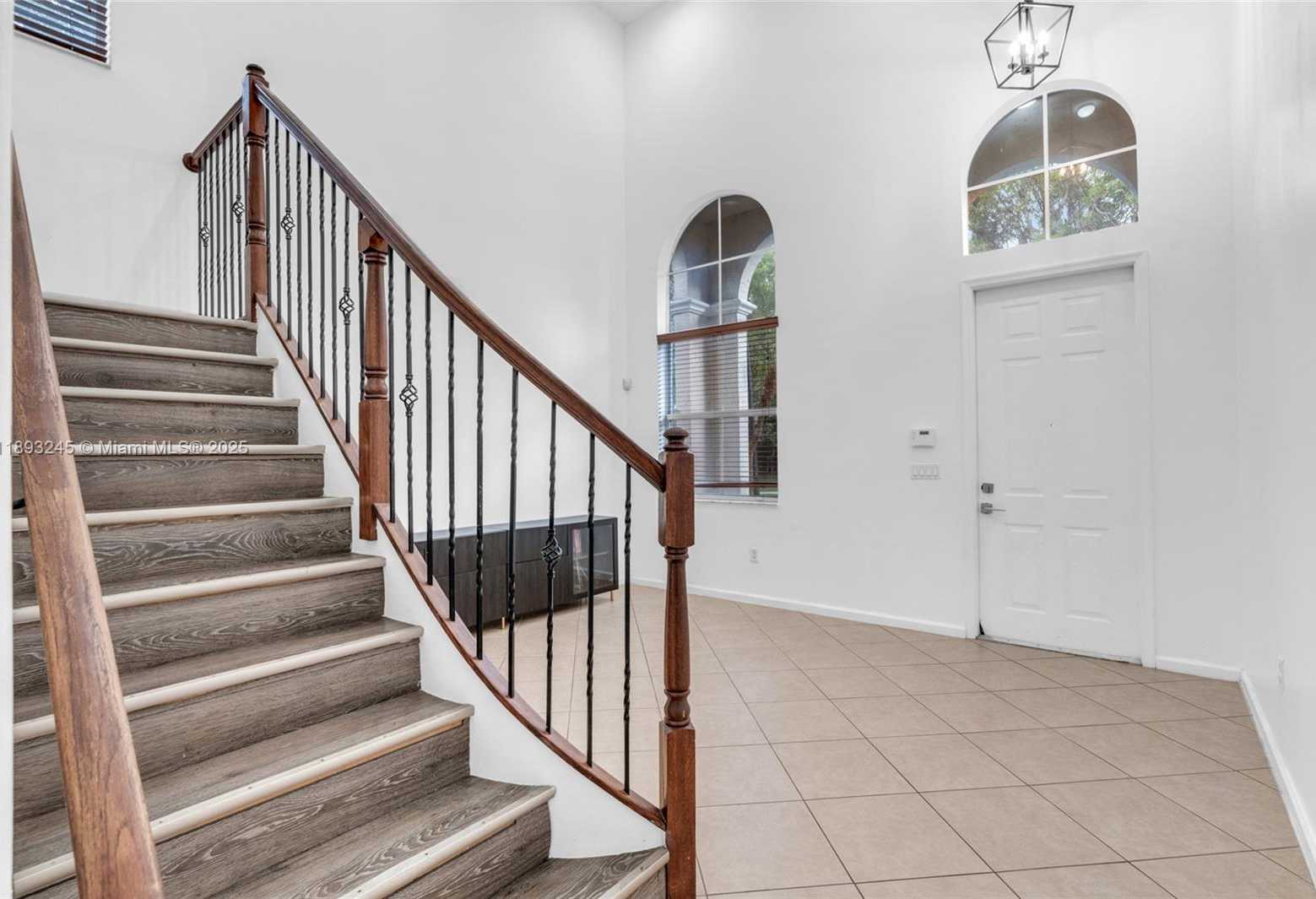 Small Image of 15803 SOUTH WEST 48TH PL, Miramar Number 12