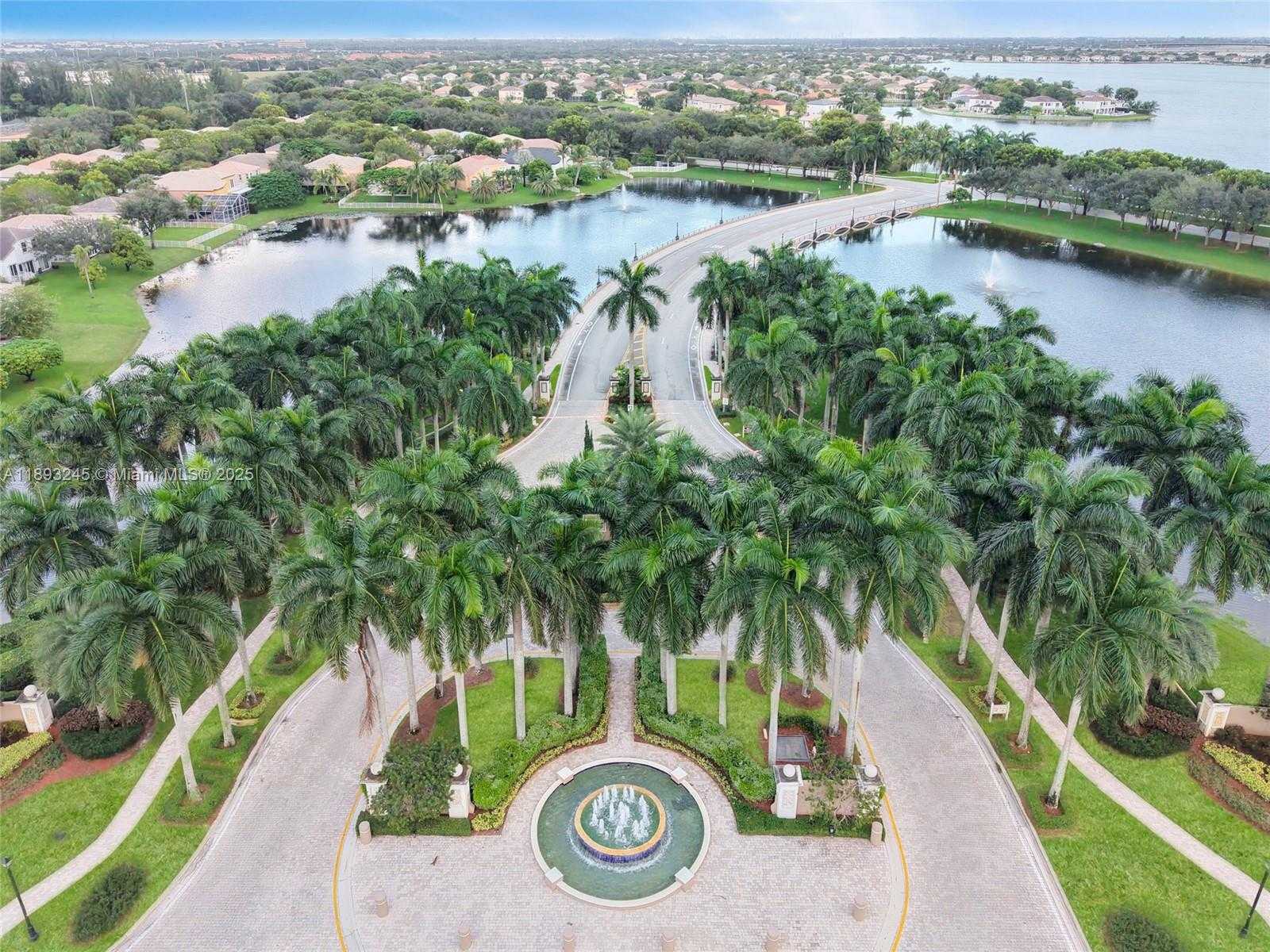 Small Image of 15803 SOUTH WEST 48TH PL, Miramar Number 42