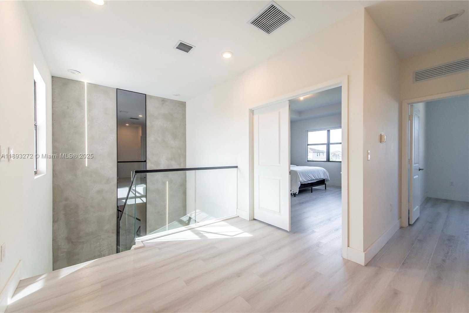 Small Image of 4426 SOUTH WEST 173RD AVE, Miramar Number 11