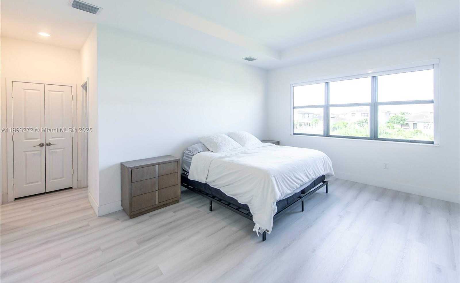 Small Image of 4426 SOUTH WEST 173RD AVE, Miramar Number 14