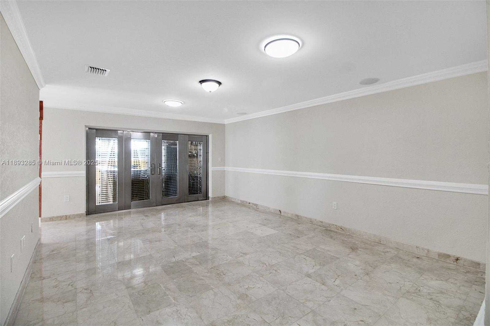 Small Image of 8416 NORTH WEST 201ST ST, Hialeah Number 16