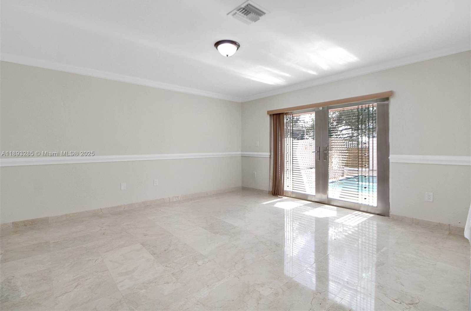 Small Image of 8416 NORTH WEST 201ST ST, Hialeah Number 18