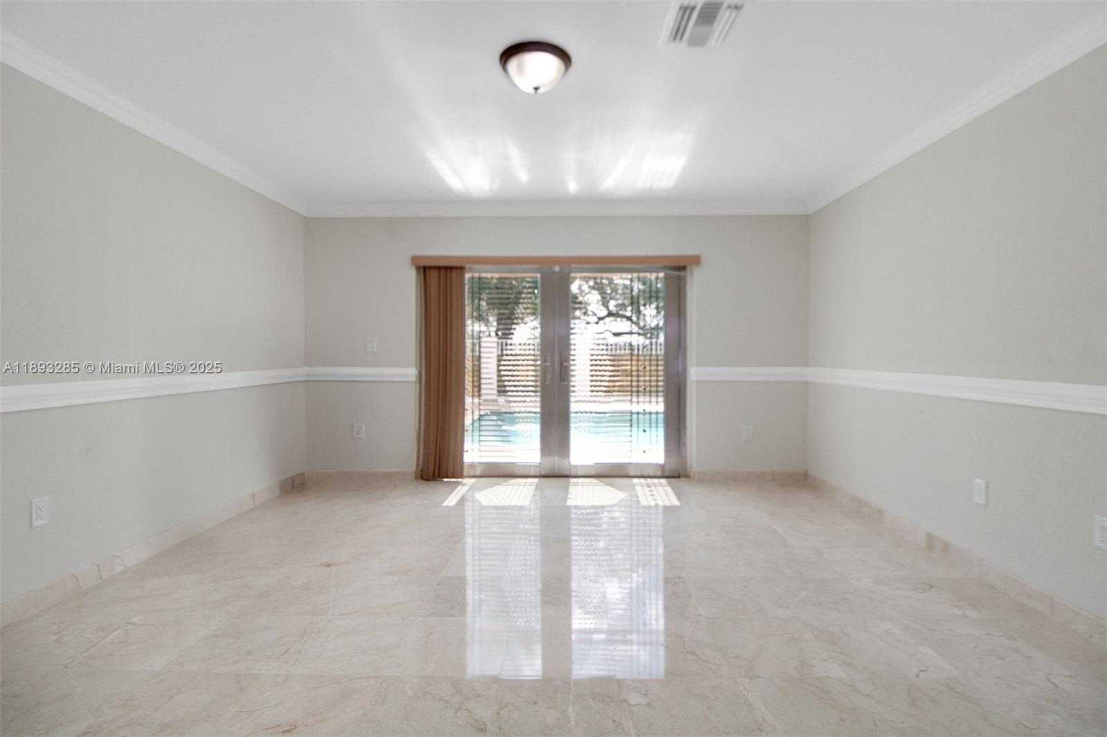 Small Image of 8416 NORTH WEST 201ST ST, Hialeah Number 19