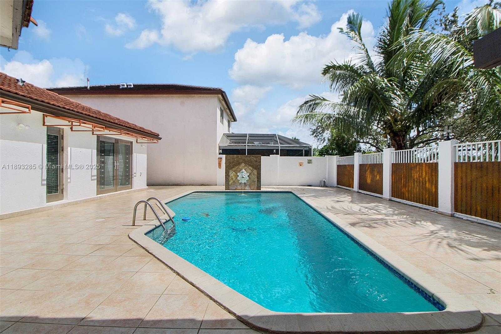 Small Image of 8416 NORTH WEST 201ST ST, Hialeah Number 8