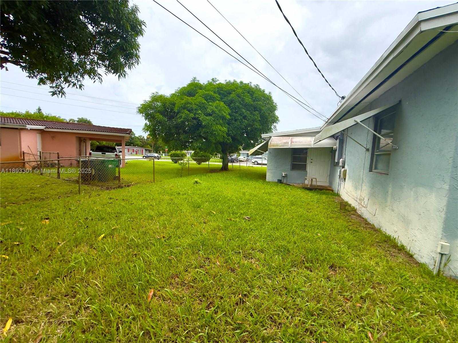 Small Image of 3411 NORTH WEST 5TH CT, Lauderhill Number 13
