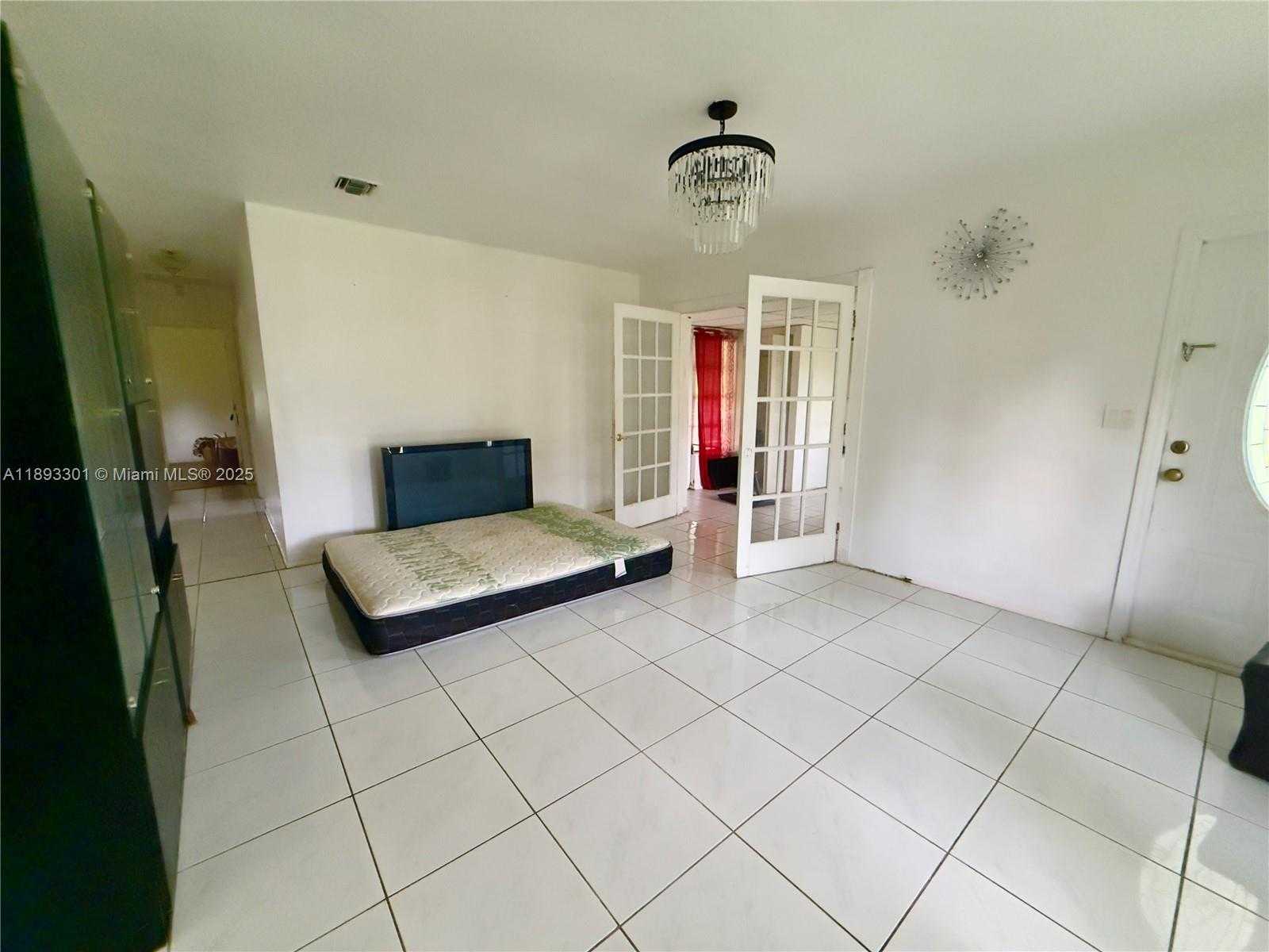 Small Image of 3411 NORTH WEST 5TH CT, Lauderhill Number 4