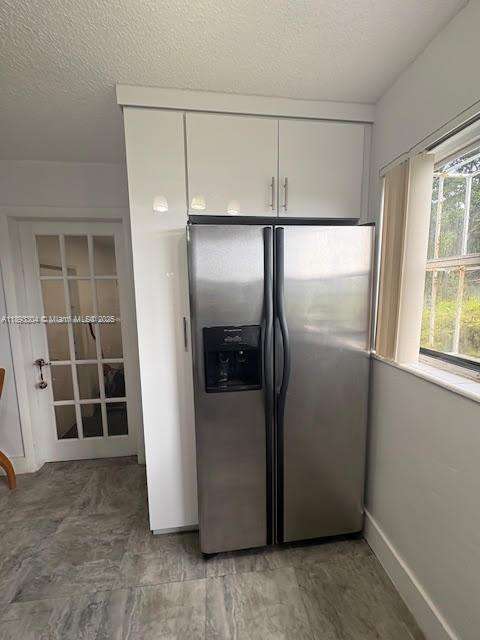 Small Image of 12510 WEST GOLF DR, Miami Number 8