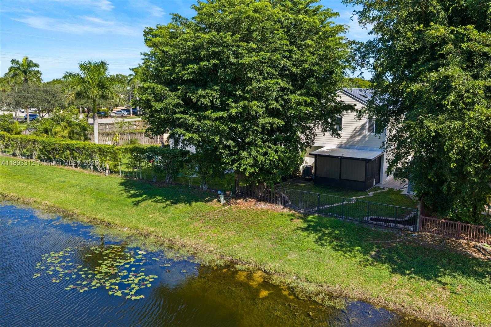 Small Image of 139 SOUTH WEST 159TH WAY, Sunrise Number 34