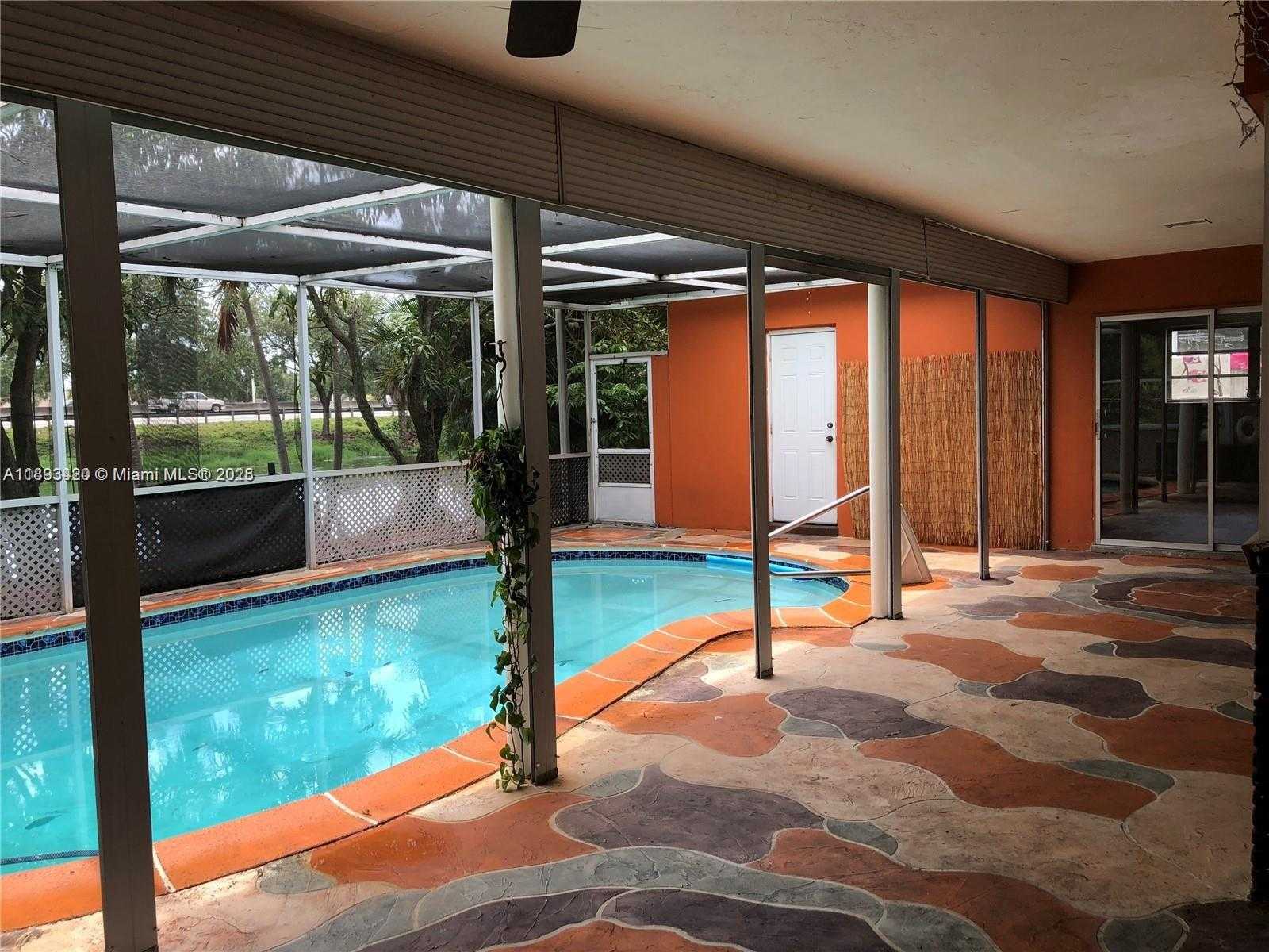 Small Image of 3309 ACAPULCO DR, Miramar Number 19