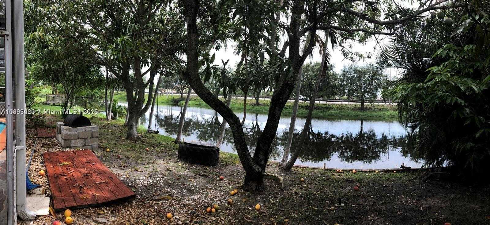 Small Image of 3309 ACAPULCO DR, Miramar Number 20