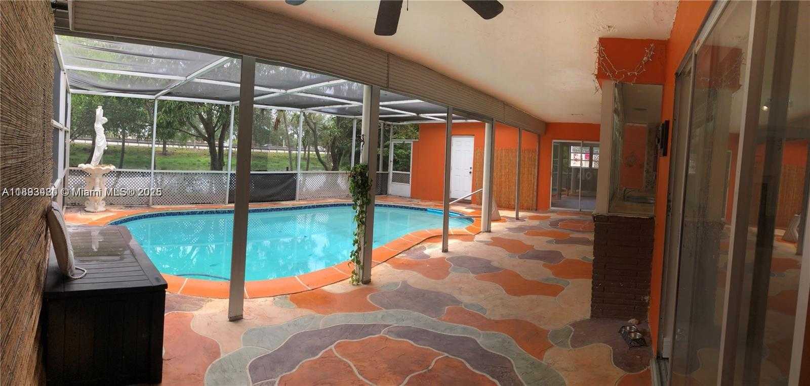 Small Image of 3309 ACAPULCO DR, Miramar Number 22