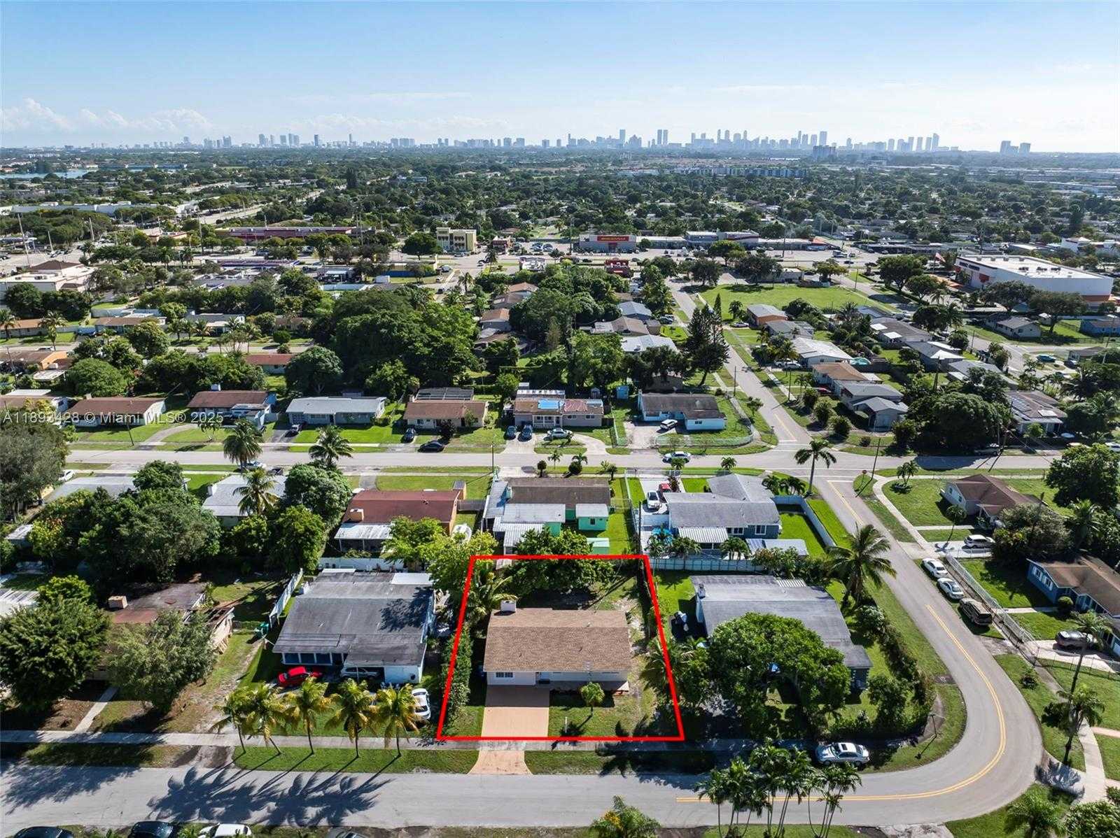 Small Image of 19611 NORTH WEST 4TH AVE, Miami Gardens Number 29