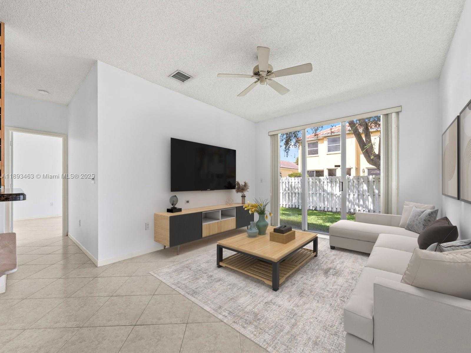 Small Image of 15181 NORTH WEST 6TH CT, Pembroke Pines Number 17