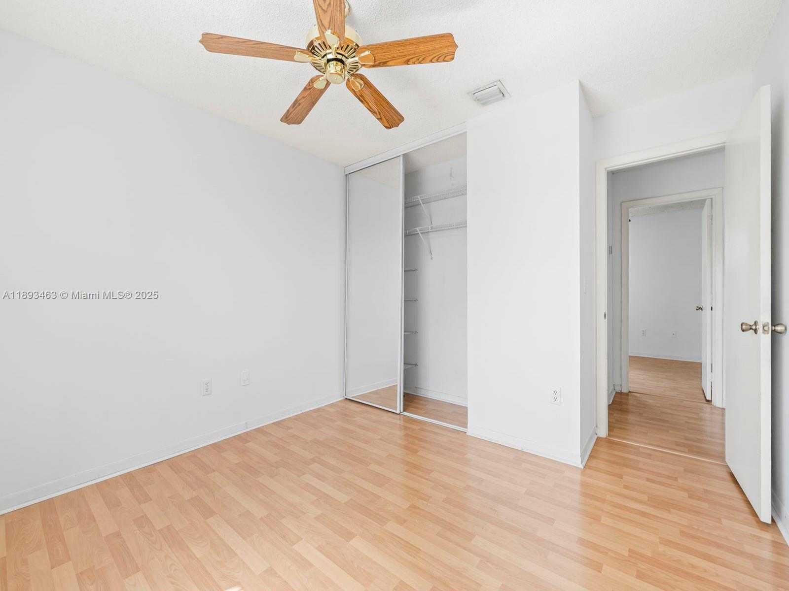 Small Image of 15181 NORTH WEST 6TH CT, Pembroke Pines Number 28