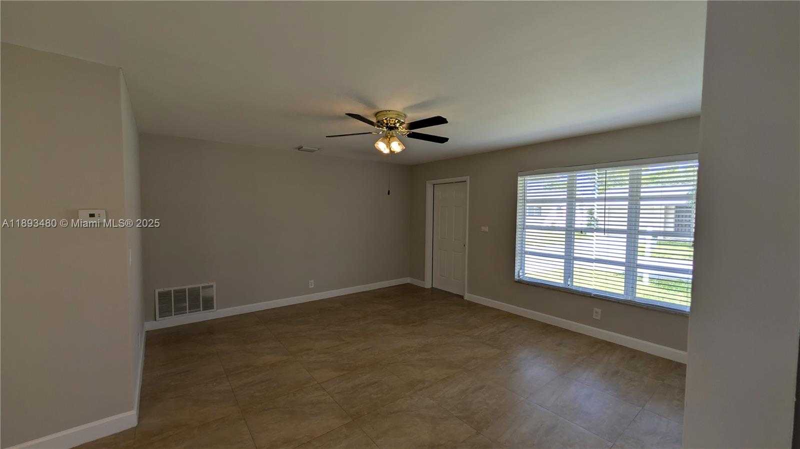 Small Image of 5709 NORTH WEST 64TH WAY, Tamarac Number 14