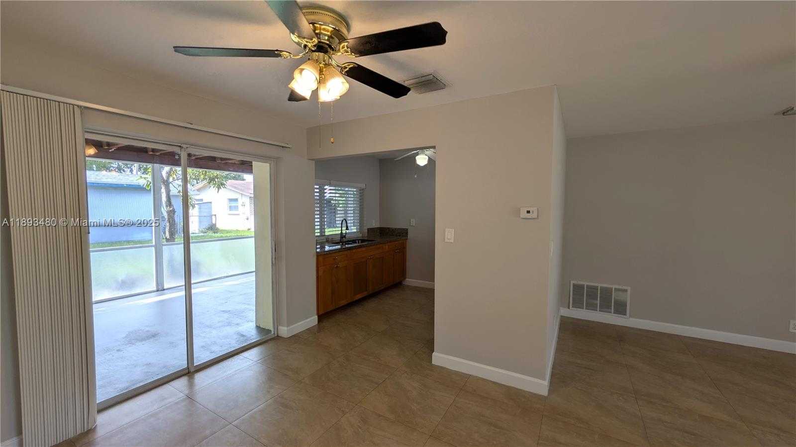 Small Image of 5709 NORTH WEST 64TH WAY, Tamarac Number 19
