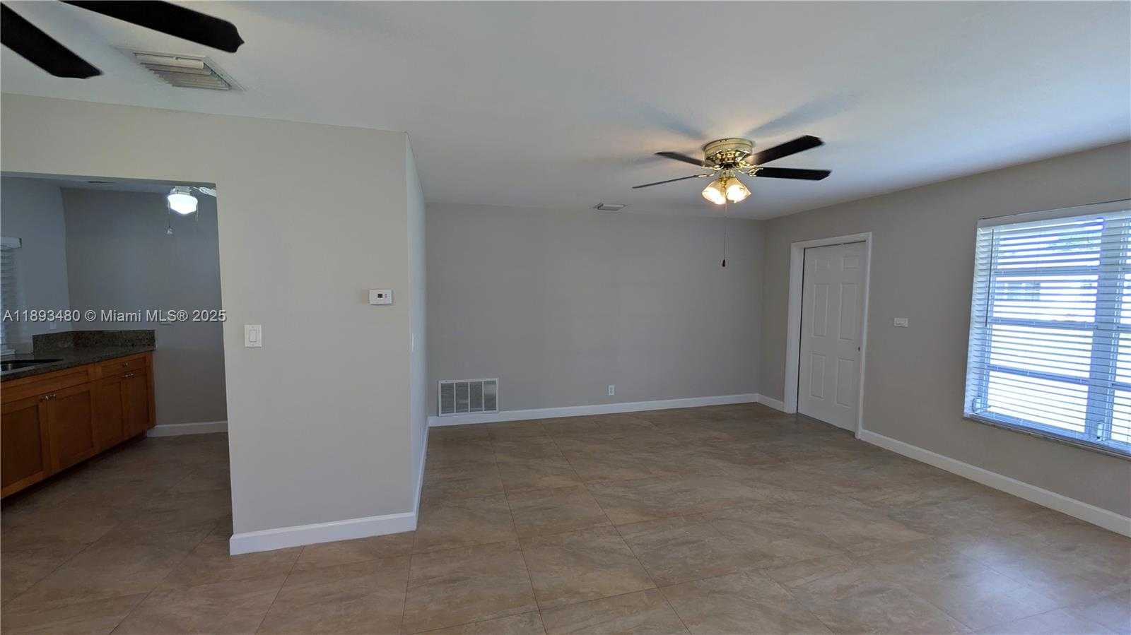 Small Image of 5709 NORTH WEST 64TH WAY, Tamarac Number 21