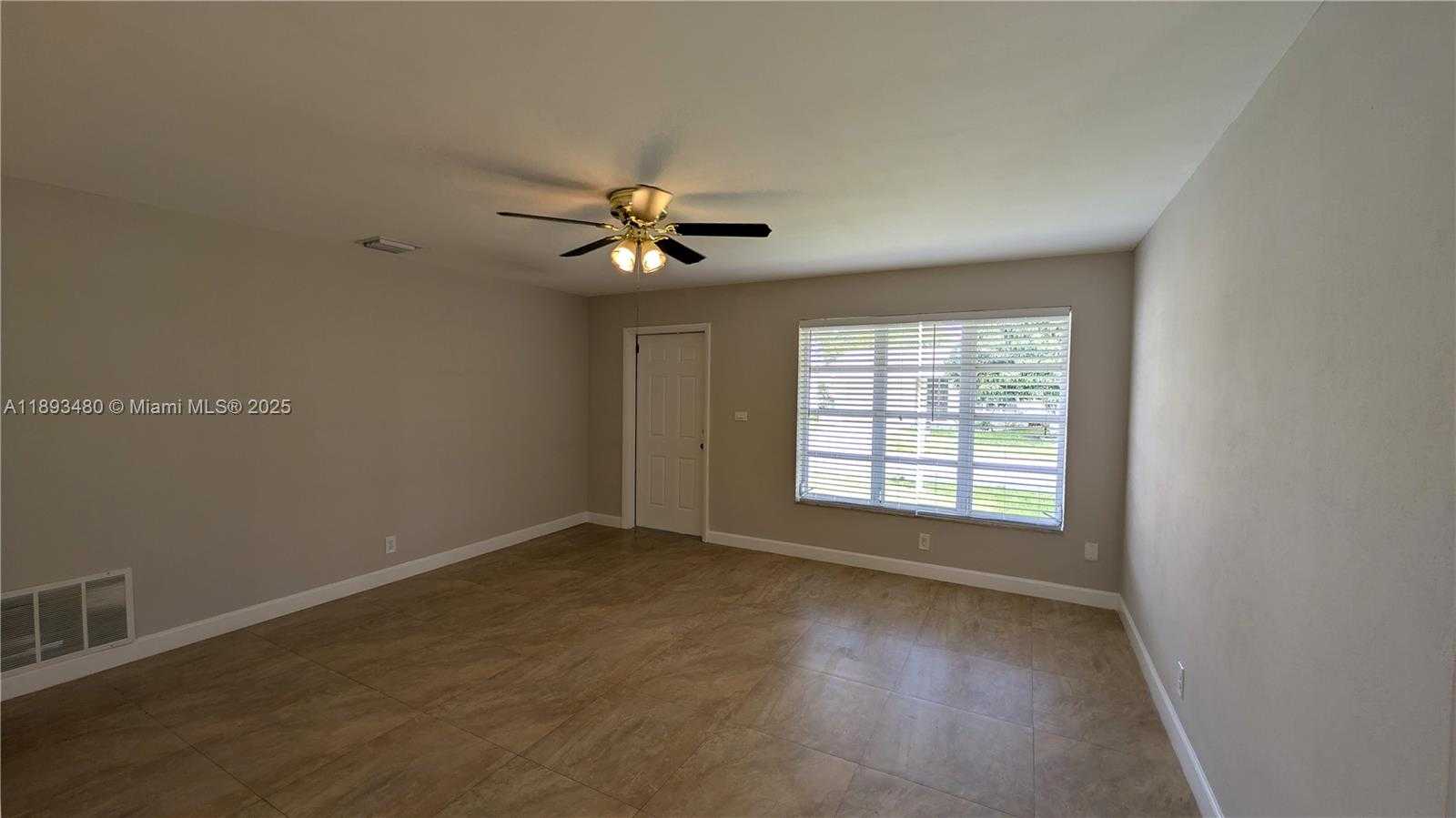 Small Image of 5709 NORTH WEST 64TH WAY, Tamarac Number 22