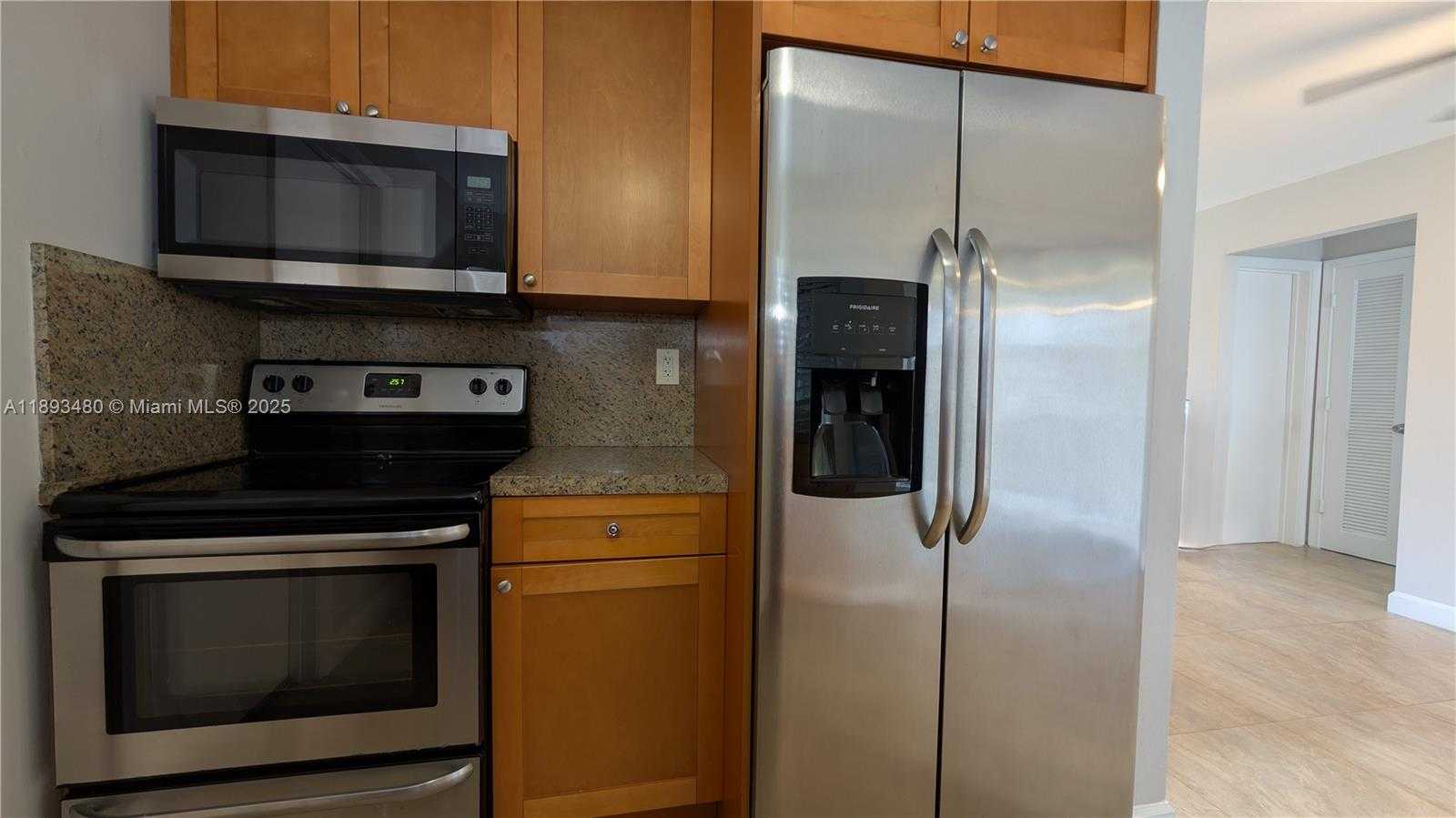 Small Image of 5709 NORTH WEST 64TH WAY, Tamarac Number 25