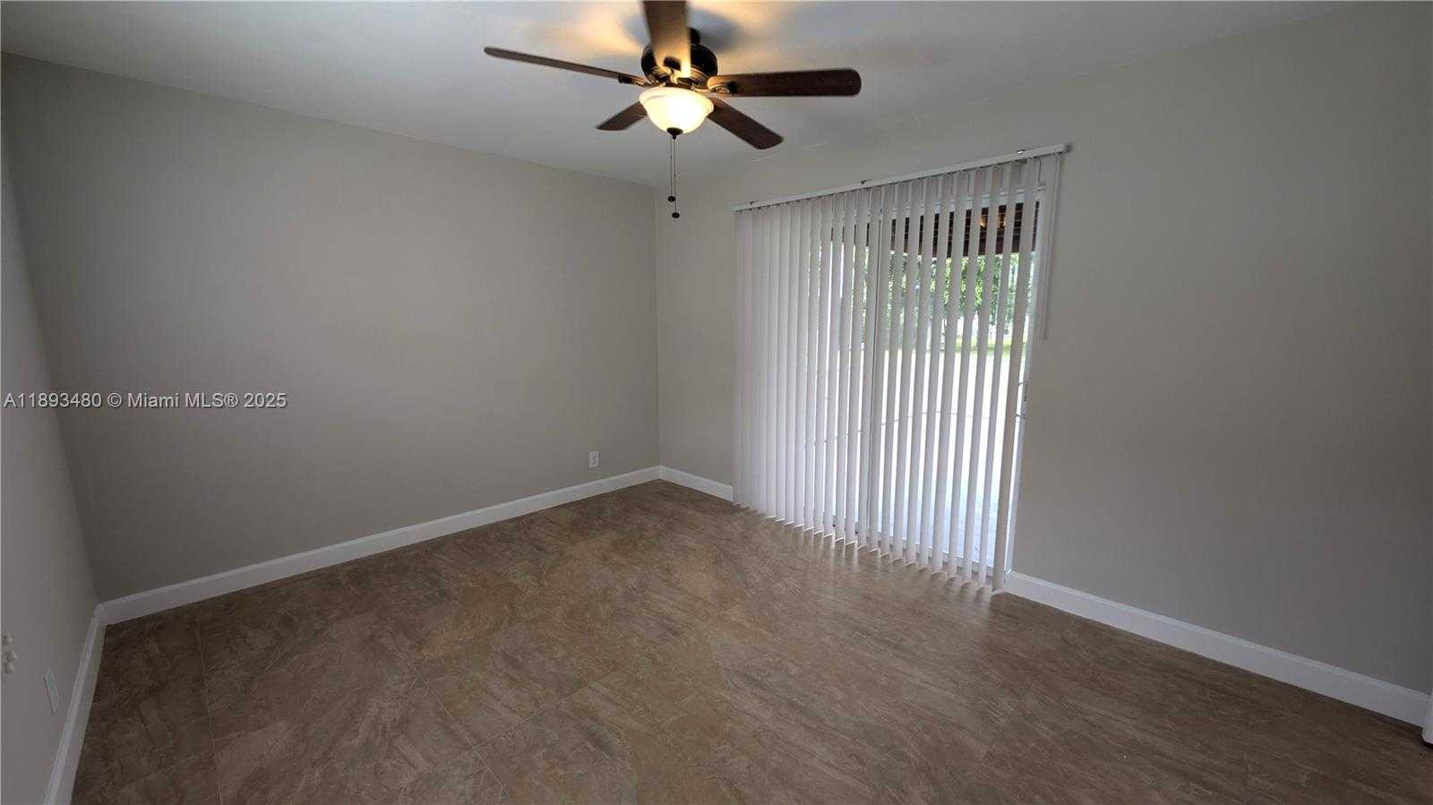 Small Image of 5709 NORTH WEST 64TH WAY, Tamarac Number 34