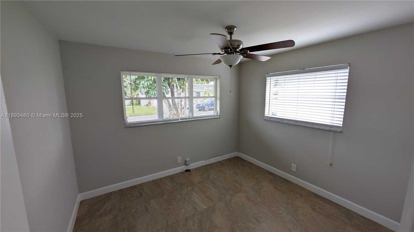 Small Image of 5709 NORTH WEST 64TH WAY, Tamarac Number 39