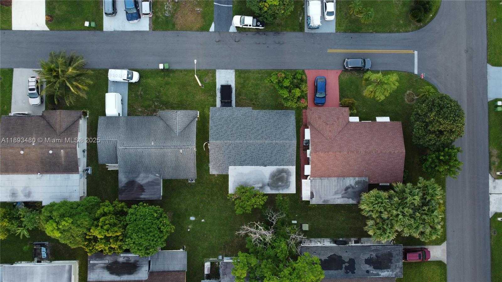 Small Image of 5709 NORTH WEST 64TH WAY, Tamarac Number 53