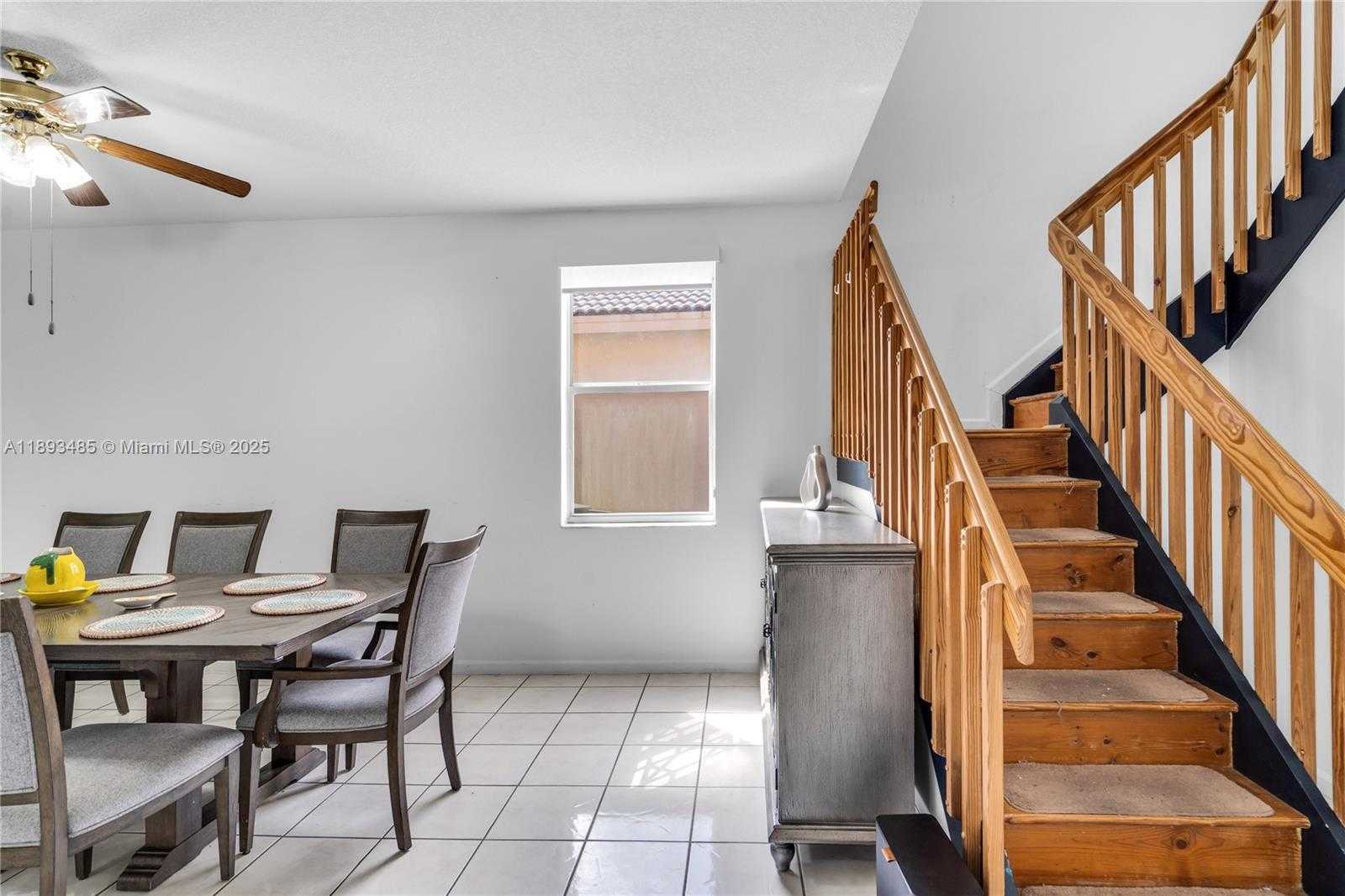 Small Image of 10470 SOUTH WEST 16TH ST, Pembroke Pines Number 11