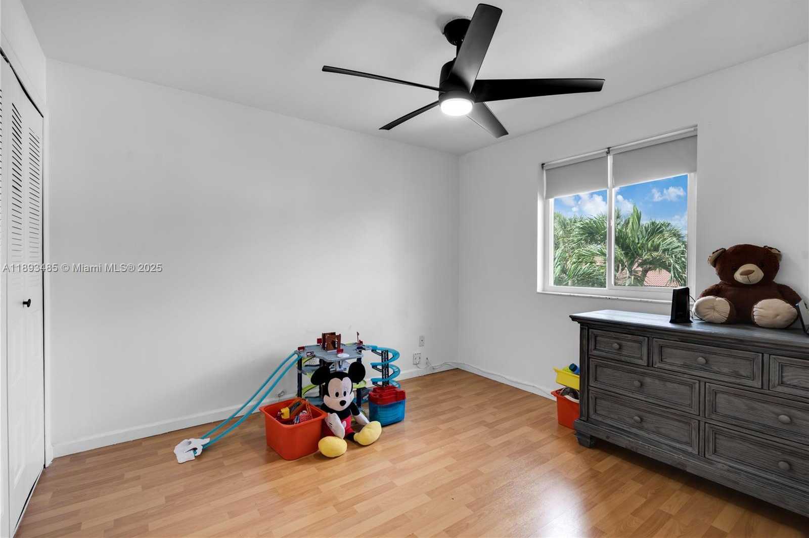 Small Image of 10470 SOUTH WEST 16TH ST, Pembroke Pines Number 26