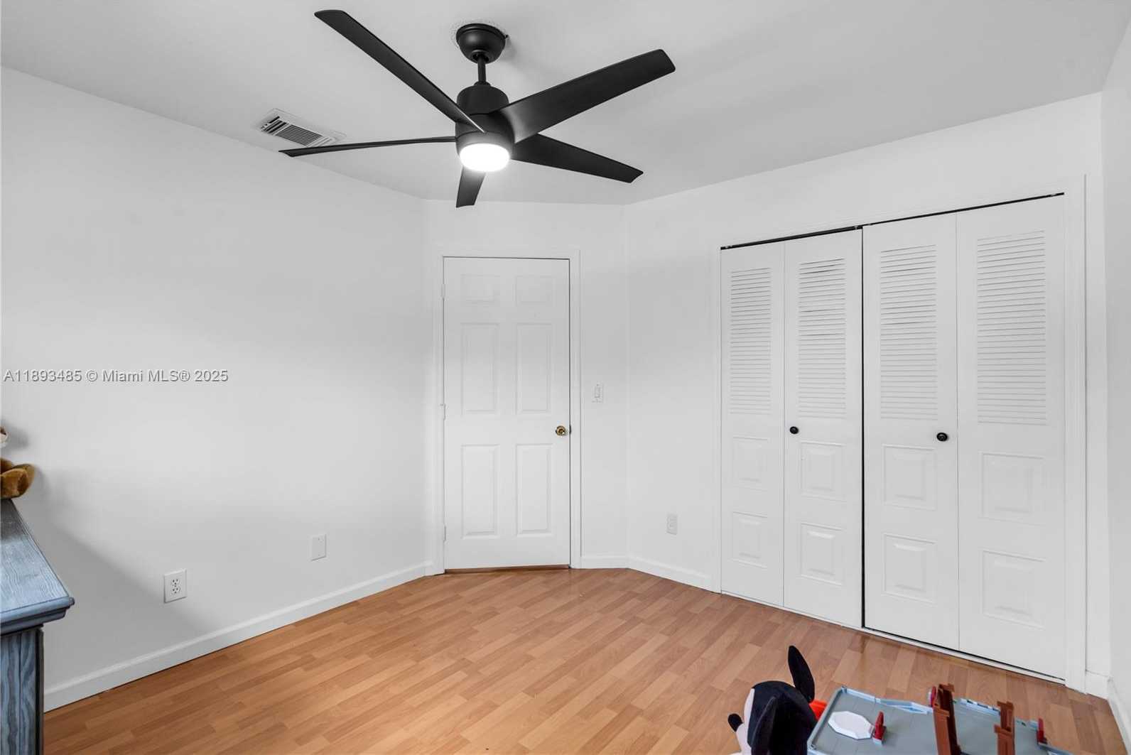 Small Image of 10470 SOUTH WEST 16TH ST, Pembroke Pines Number 29